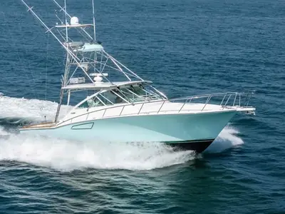 2005 Cabo 40 Express