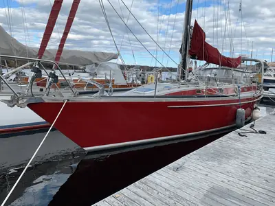 Yard Custom Boat