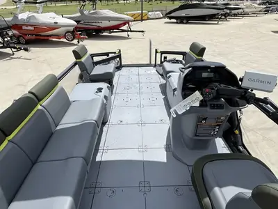 2025 Sea-Doo New Switch Fish