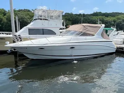 Chris-Craft 320 EXPRESS CRUISER