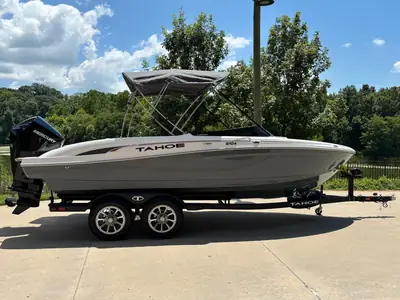 2026 Tahoe 210 S