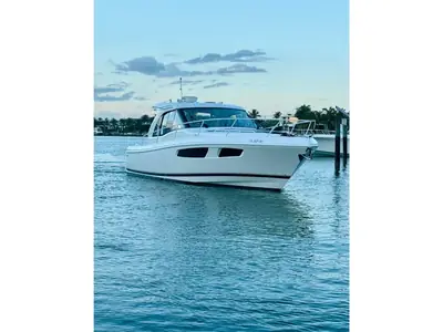 Intrepid 410 Evolution