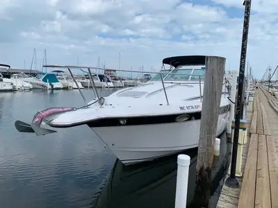 Donzi 3250 LXC