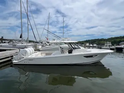 2023 Pursuit S 378 Sport