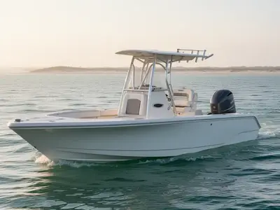 2025 Pathfinder 2400 OPEN