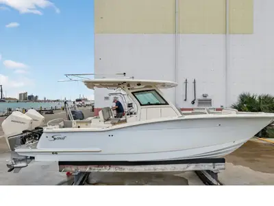 2023 Scout 305 LXF