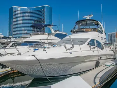 Sea Ray 420 SEDAN BRIDGE