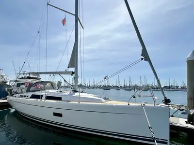 2021 Hanse 348