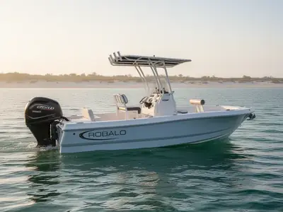 2023 Robalo 206 CAYMAN