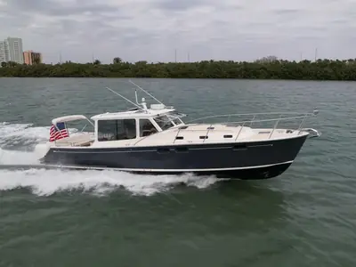 MJM 43z