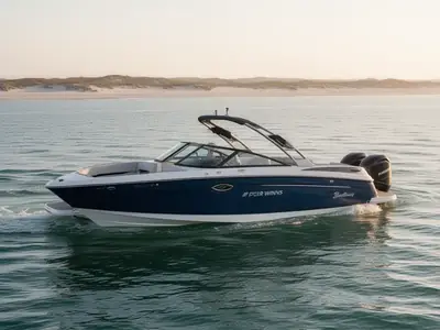 2025 Four Winns H6