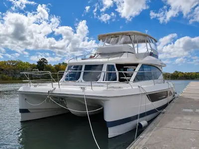 Aquila 48