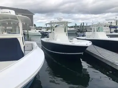 2019 Regulator 23