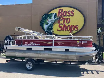 2020 Sun Tracker BASS BUGGY 18 DLX