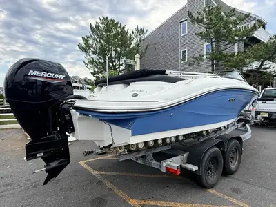 2023 Sea Ray SPX 190