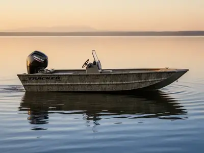2026 Tracker GRIZZLY 1754
