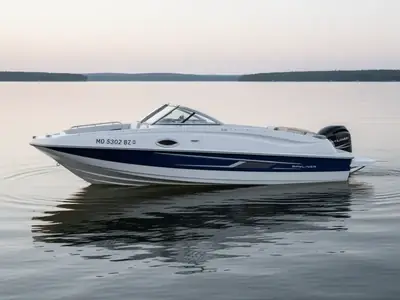 2015 Bayliner Corp 215