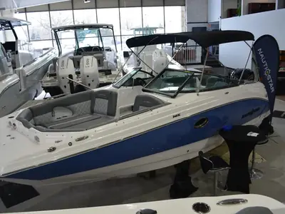 Nautic Star 243 DC