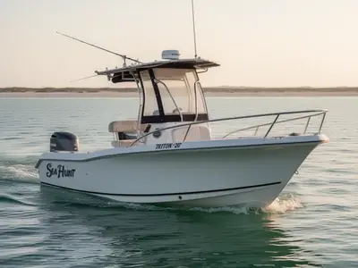 Sea Hunt TRITON 207