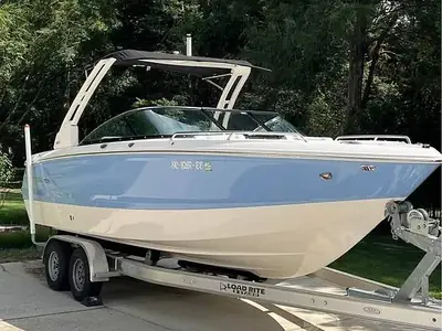 Chaparral 247ssx