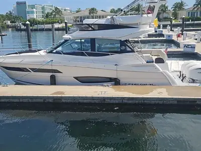 Regal 38 FXO