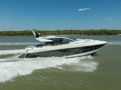 2018 Sunseeker Predator 57