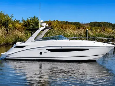 2014 Sea Ray 350 Sundancer