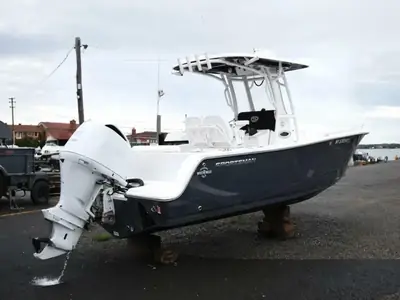 Sportsman Open 242 Center Console