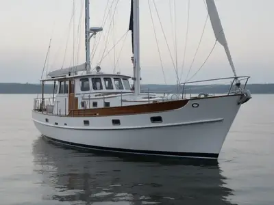 Cheoy Lee Shipyards KETCH MOTORSAILER