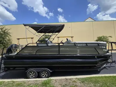 2019 Regency 230 LE3 Sport