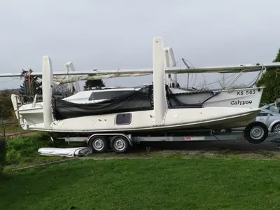 1991 Corsair F27