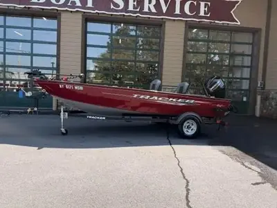 2021 Tracker SUPER GUIDE V 16 T