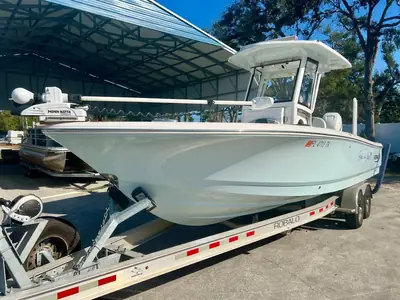 2023 Robalo 266 Cayman