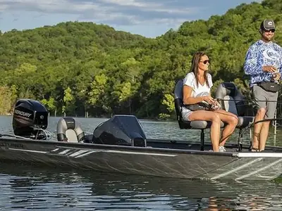 Crestliner Xfc 179