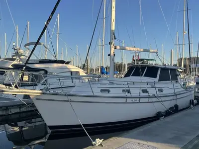 Island Packet PY CRUISER