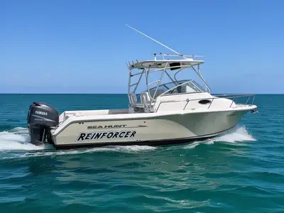 Sea Hunt VICTORY 245