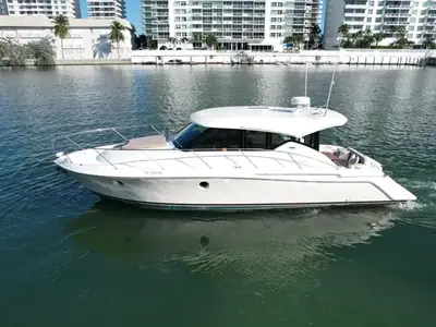 2018 Tiara 39 Coupe