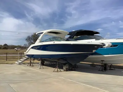 2026 Sea Ray SLX 310