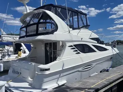 Silverton 38 Sport Bridge