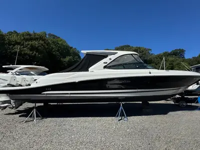 2017 Sea Ray SLX 350