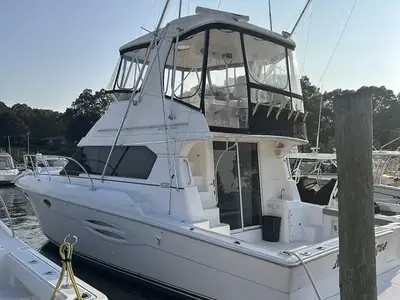 2002 Silverton 42 Convertible