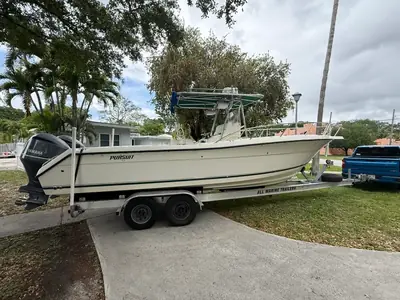 1999 Pursuit 2870 CENTER CONSOLE