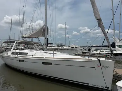 2017 Beneteau OCEANIS 45