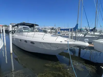 Monterey 322 Cruiser