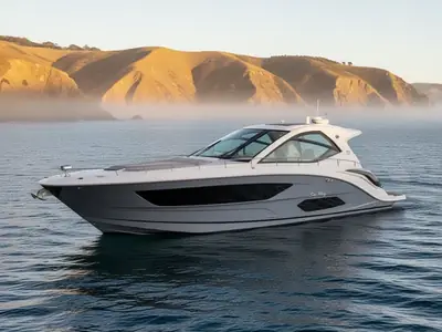 2025 Sea Ray 370 Sundancer