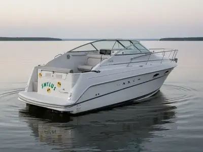 1996 Maxum 2400 SCR
