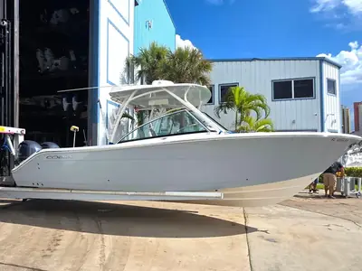 2019 Cobia 280 Dual Console