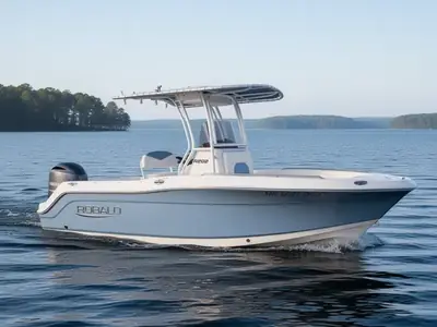 2023 Robalo R202 Explorer