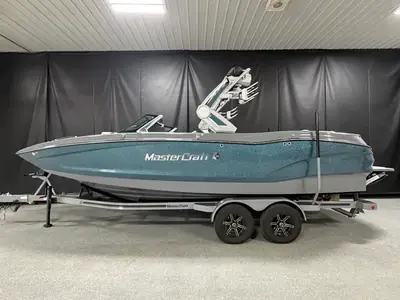 2025 MasterCraft X24