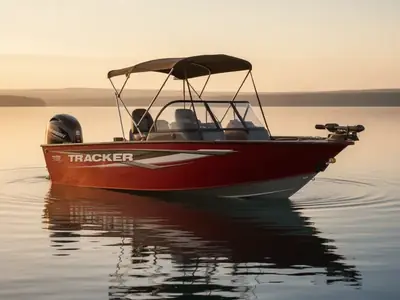 2025 Tracker Targa V-19 WT